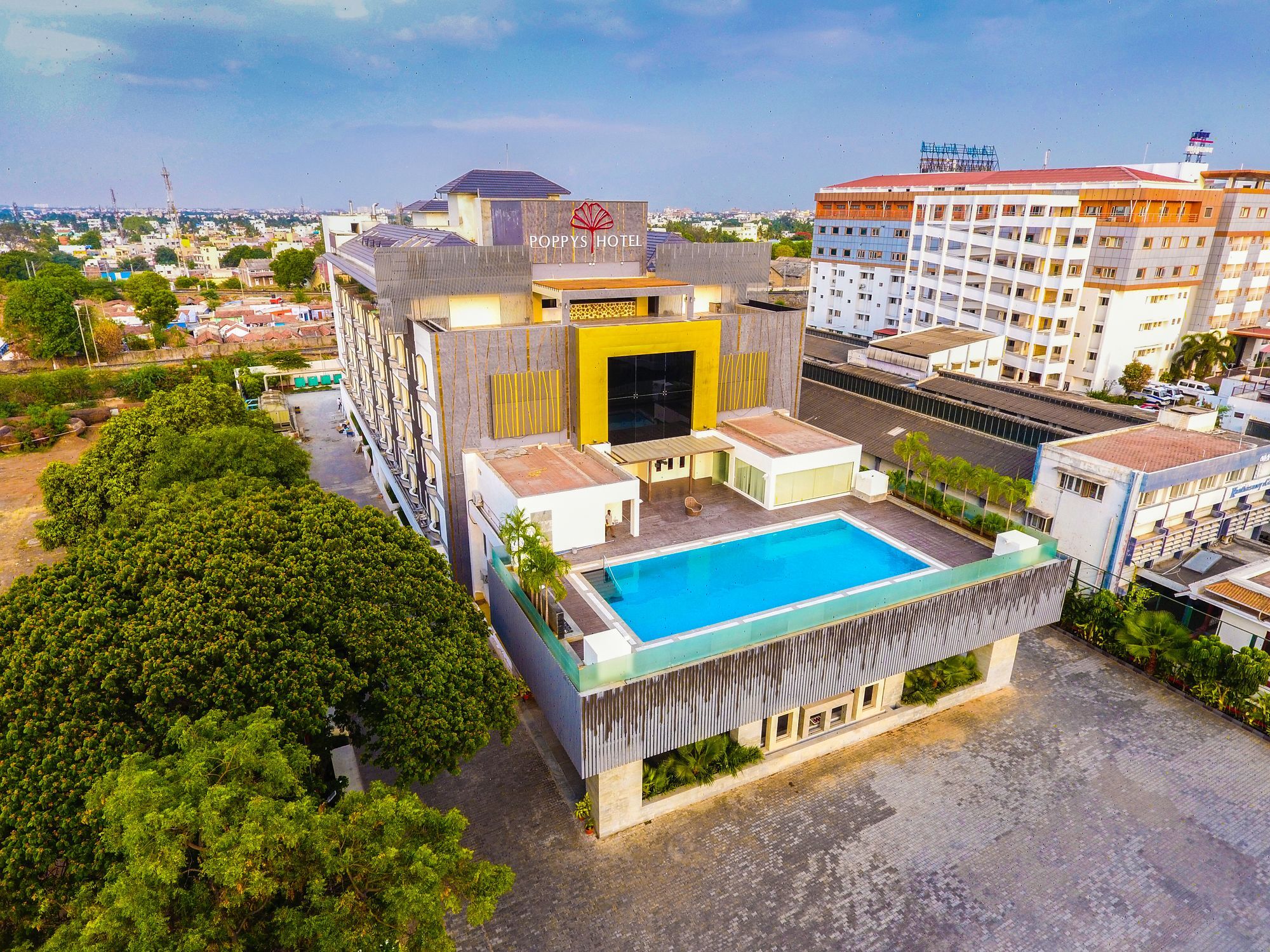 M Inn Коимбатур Экстерьер фото